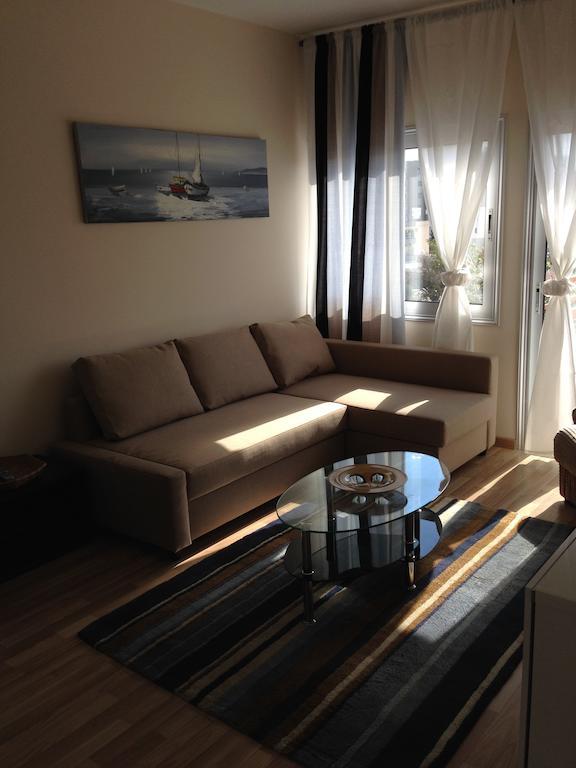 Zavos Colours Boutique Apartments Limasol Dış mekan fotoğraf