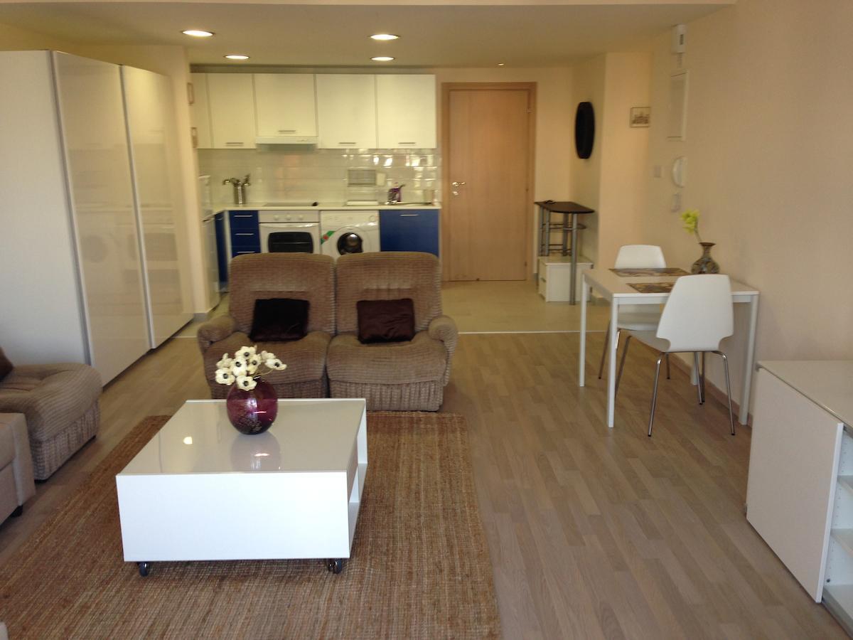 Zavos Colours Boutique Apartments Limasol Oda fotoğraf